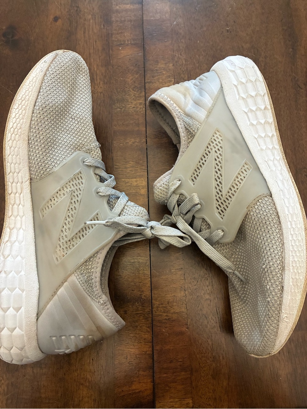 New Balance Sneakers Women’s 11 Gray Shoes Athletic